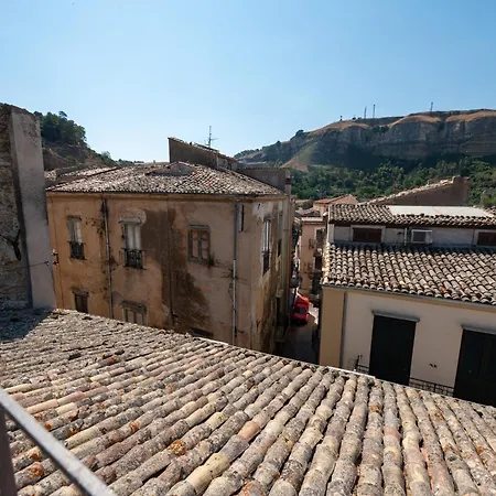 Le Terrazze_nel Cuore Di Apartment Corleone